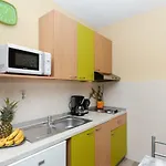 Апартаменти Aussie Dream Задар