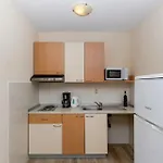 Апартаменти Aussie Dream Задар